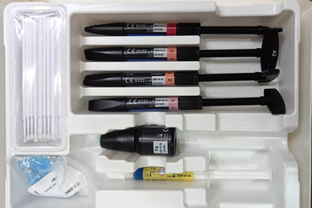 Ivoclar Tetric® N-Ceram Kit Self Etch  (4Syr)